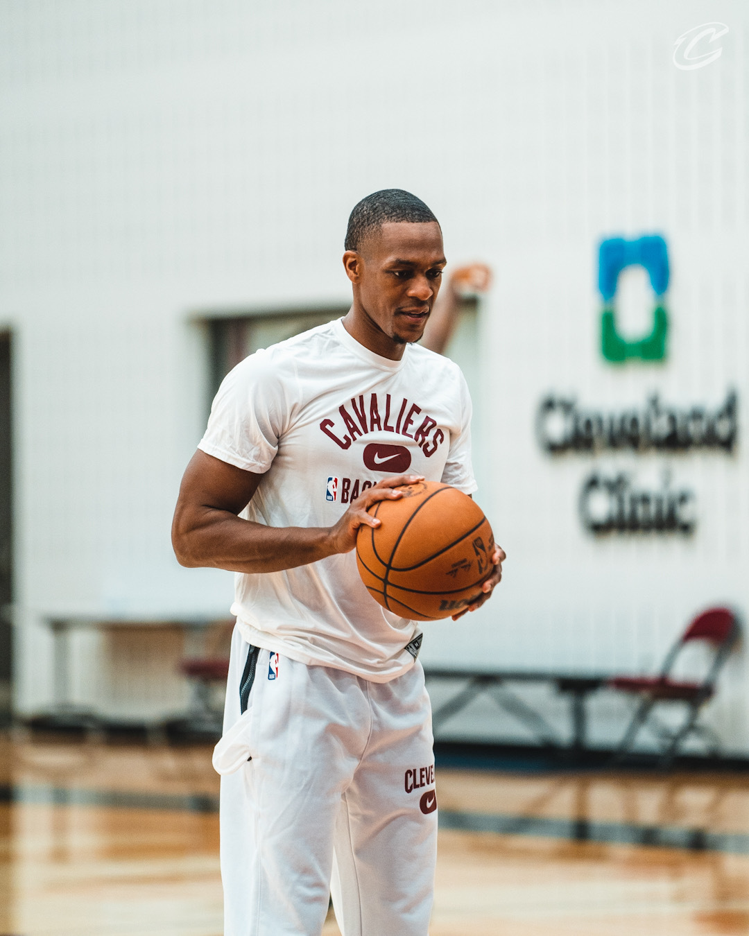 包含勒沃库森训练开放日，赛前主帅复盘引欢呼，NBA常规赛在即，轮换策略成焦点的词条-九游体育