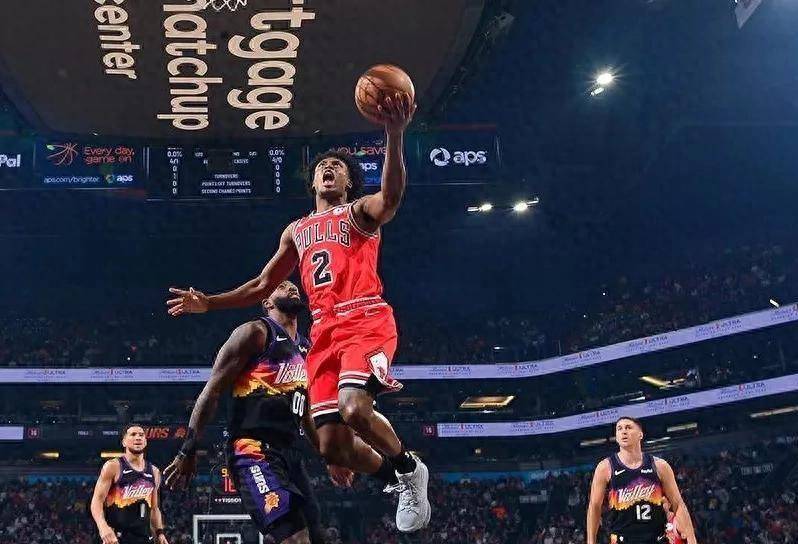 国际比赛日NBA季后赛焦点战，芝加哥公牛完成体检，气氛紧张，资深球员宣示担当的简单介绍-体育资讯